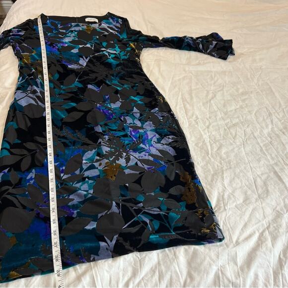 Calvin Klein Velvet Burnout Bodycon Bell Sleeve Dress size 6 - Picture 9 of 12
